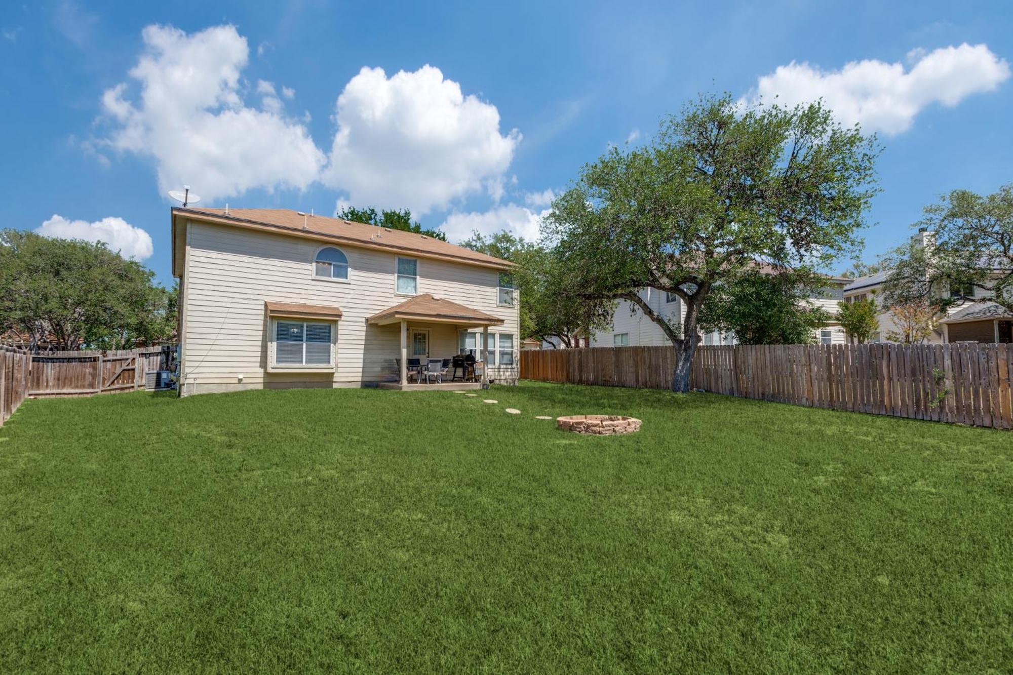 Entire House - Literally Across The Street From Sea World San Antonio Exterior foto